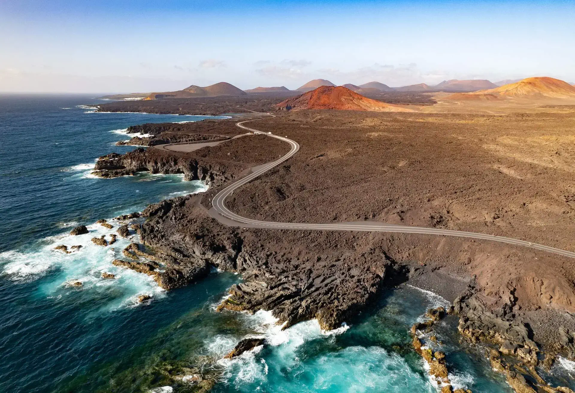 DEST_SPAIN_LANZAROTE_TIMANFAYA_NATIONAL_PARK_GettyImages-1395757254