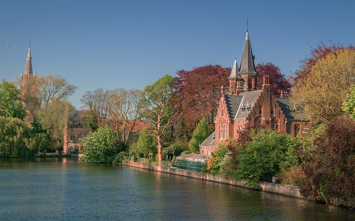 Lake of Love Bruges Romantic Proposal