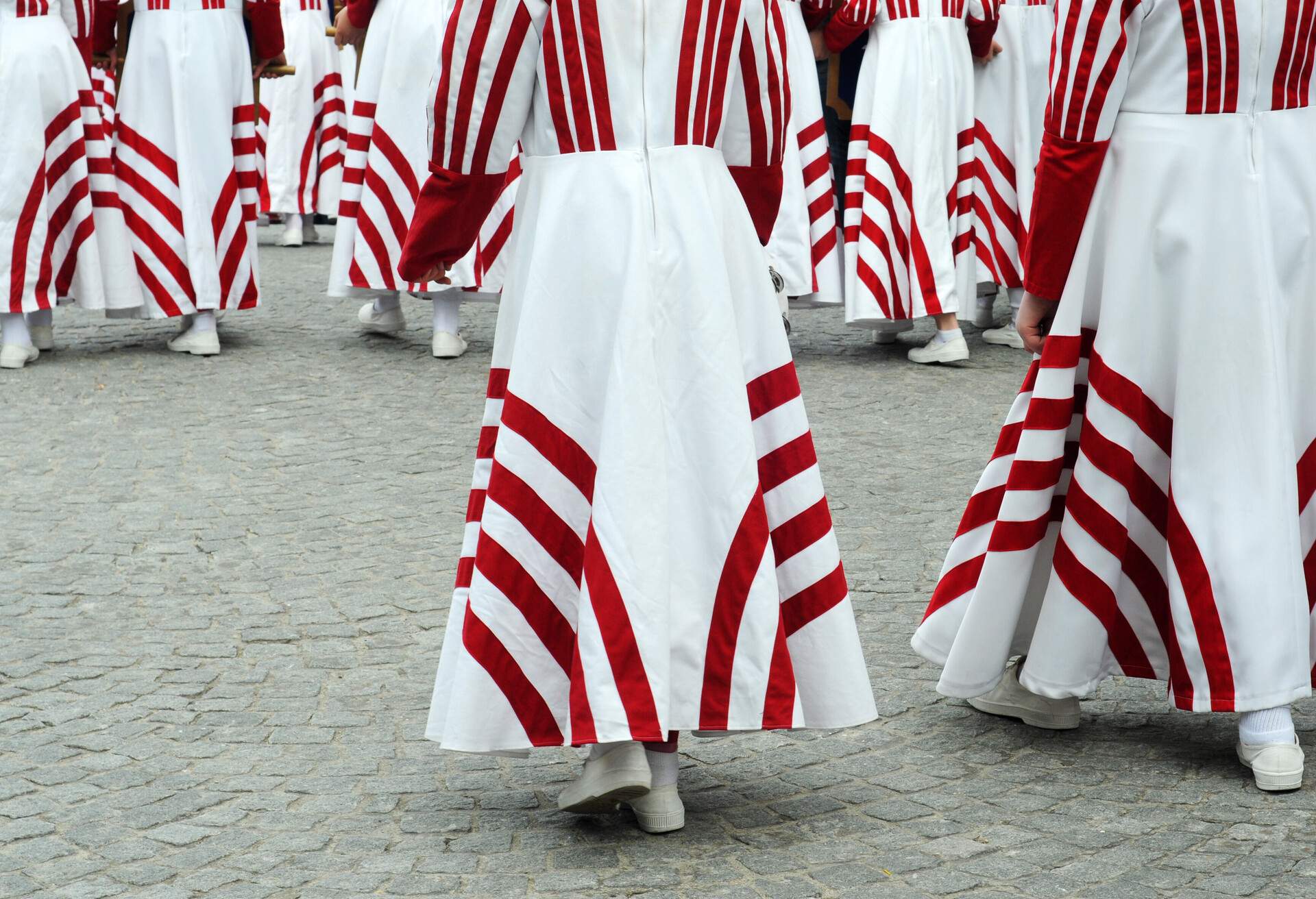 DEST_BELGIUM_BRUGES_PROCESSION_HOLY_BLOOD_GettyImages-104546271