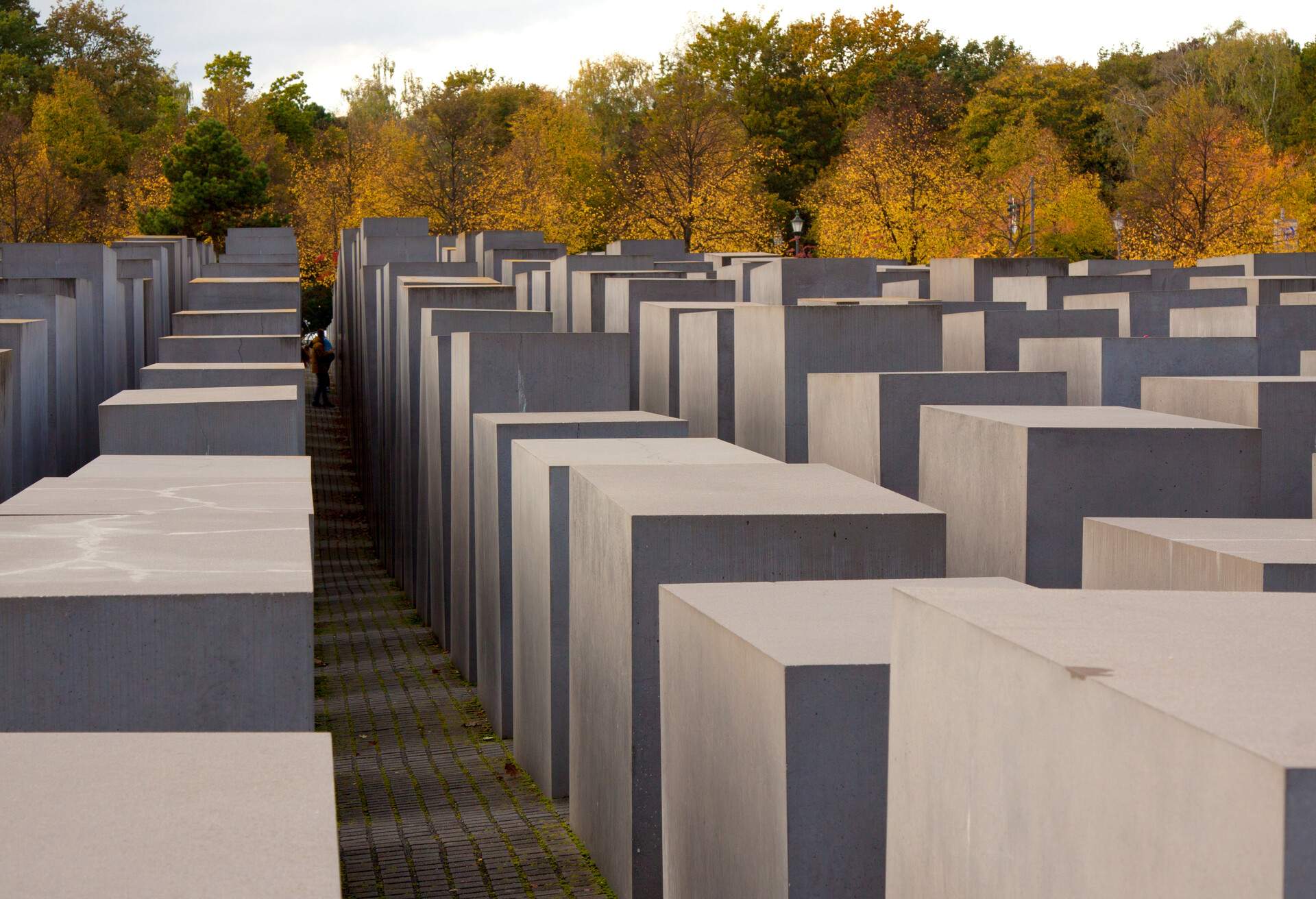 BERLIN JEWISH HOLOCAUST MEMORIAL