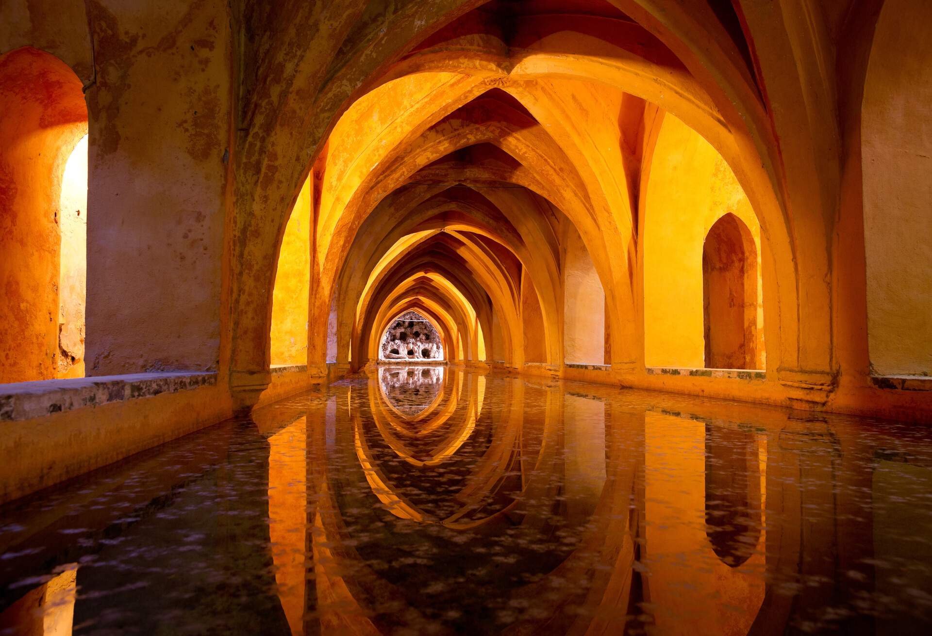 SEVILLE ALCAZAR Of SEVILLE BATHS OF LADY MARIA DE PADILLA