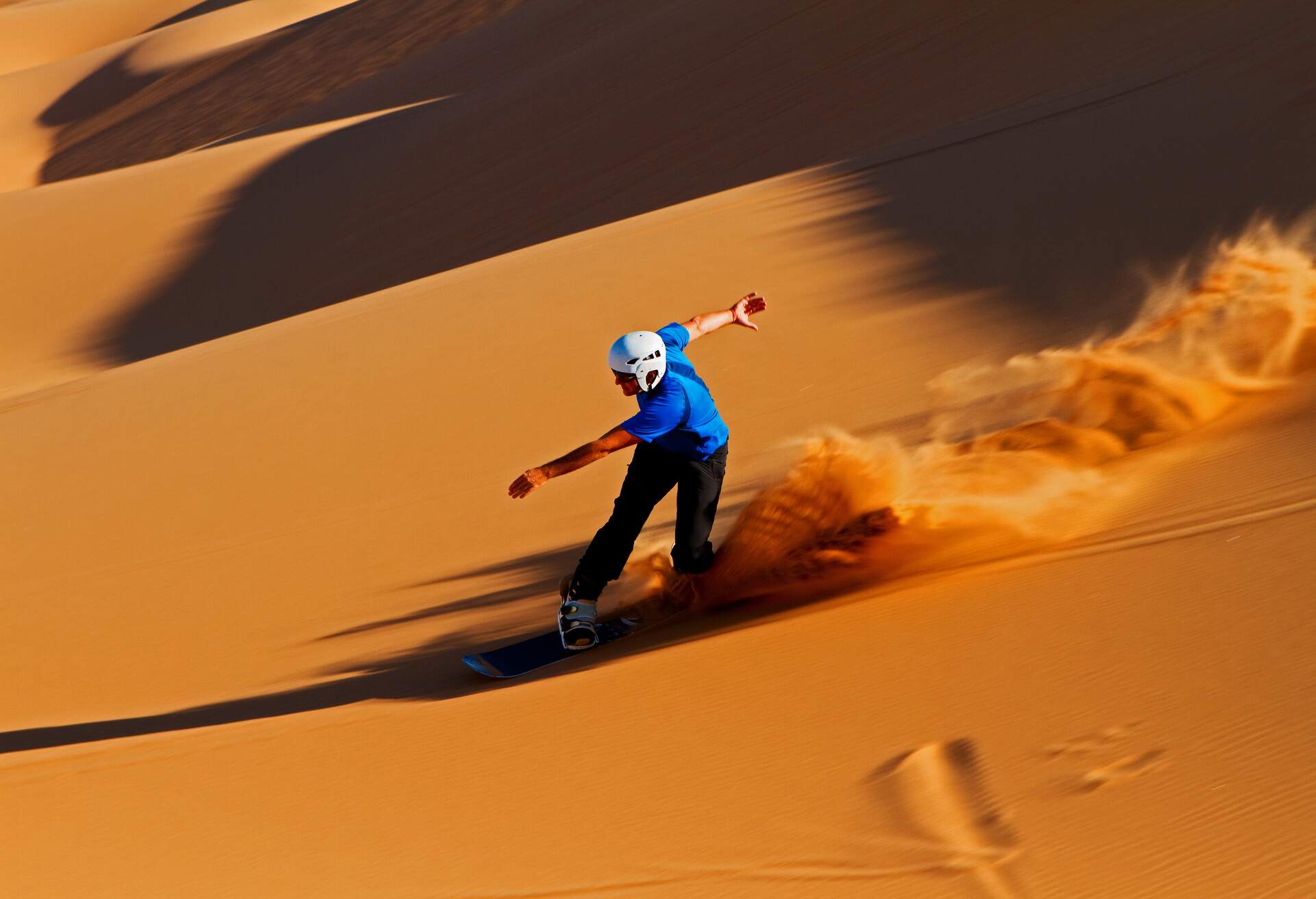 dunes sandboarding