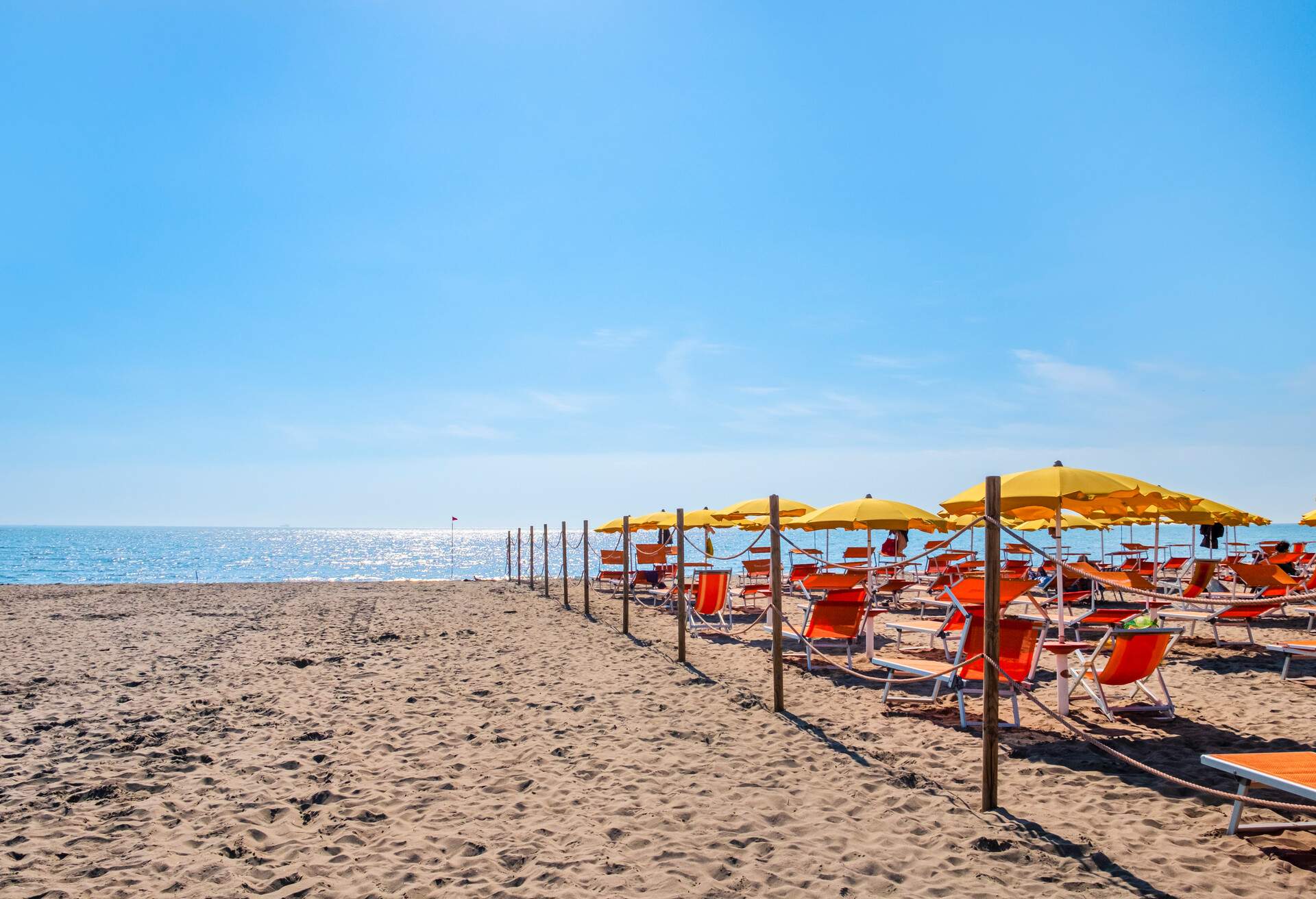 DEST_ITALY_ROSOLINA_MARE_BEACH_GettyImages-1363847733