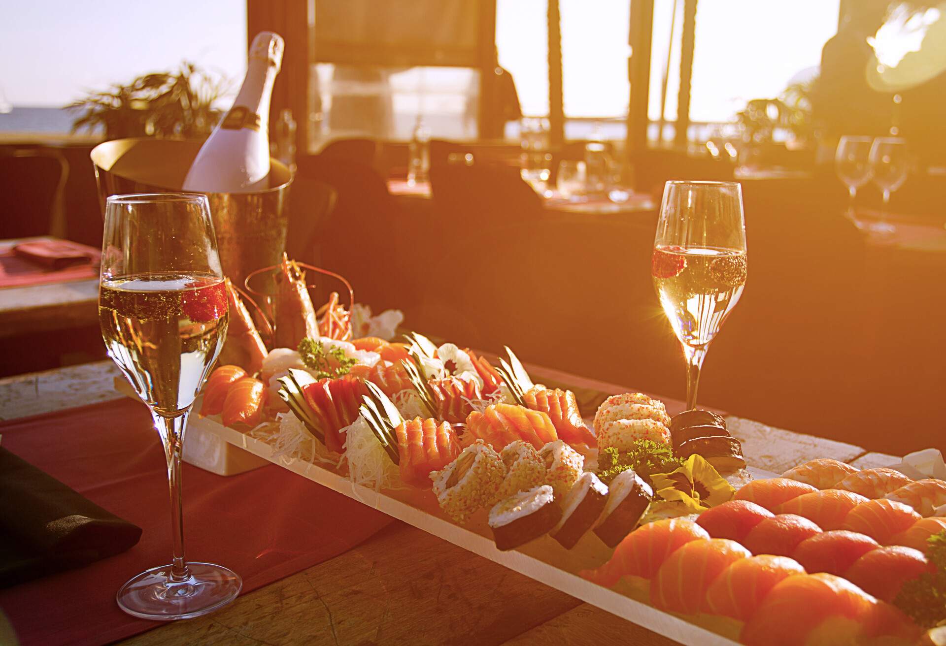 THEME_FOOD_RESTAURANT_FINE_DINING_SUSHI_GettyImages-519092136