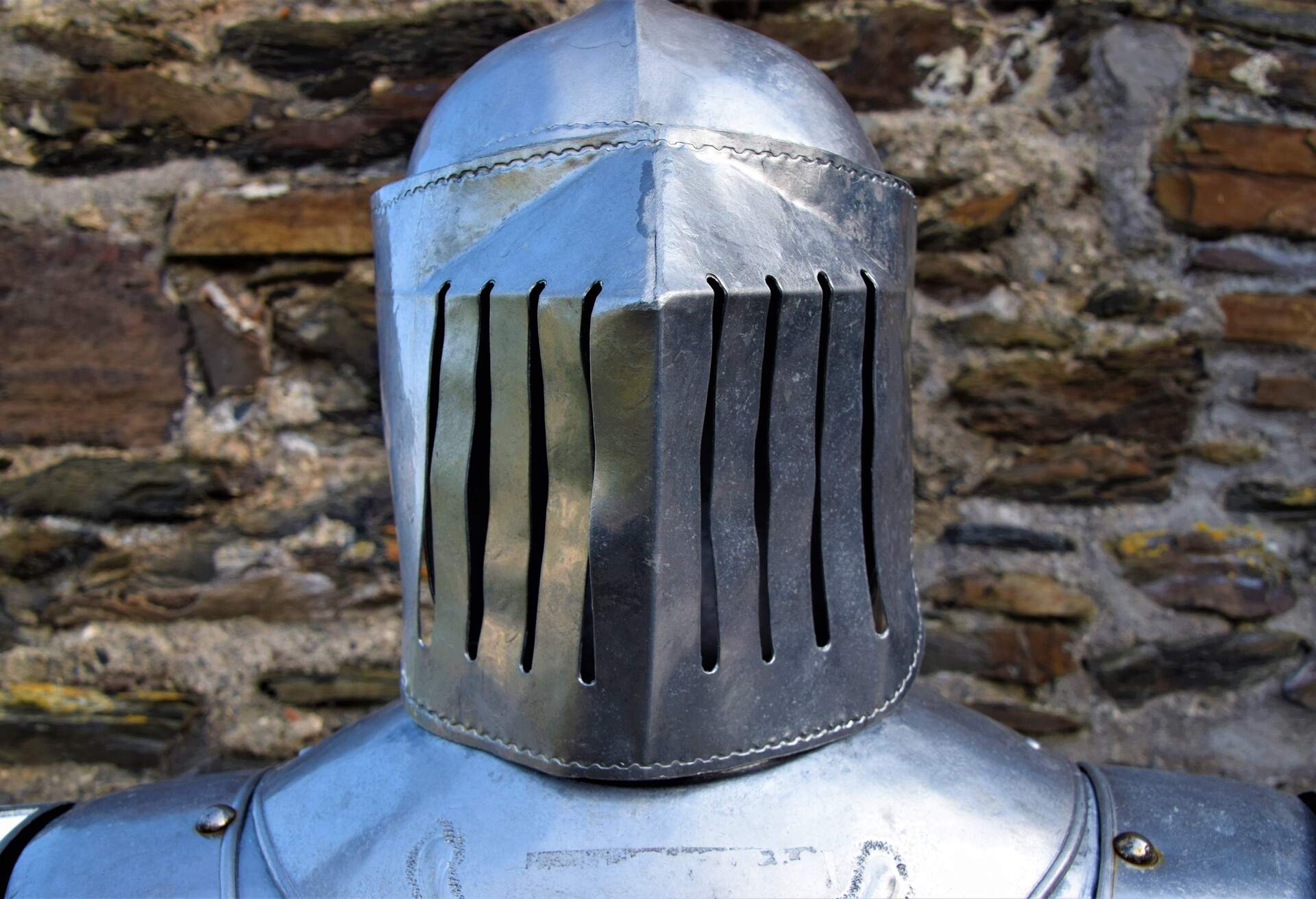 THEME_ARMOUR_MUSEUM_MEDIEVAL_GettyImages-1153858396