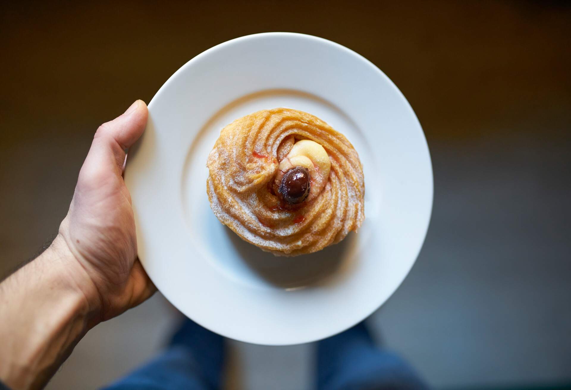 THEME_FOOD_ITALIAN_ZEPPOLE_SAN-GIUSEPPE_GettyImages-1222038278