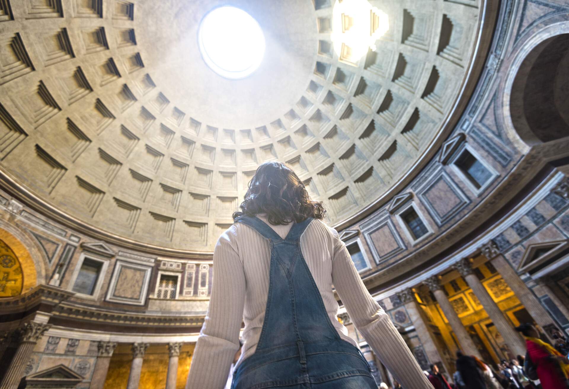 dest_italy-tome_pantheon_gettyimages-653218720_universal_within-usage-period_83544