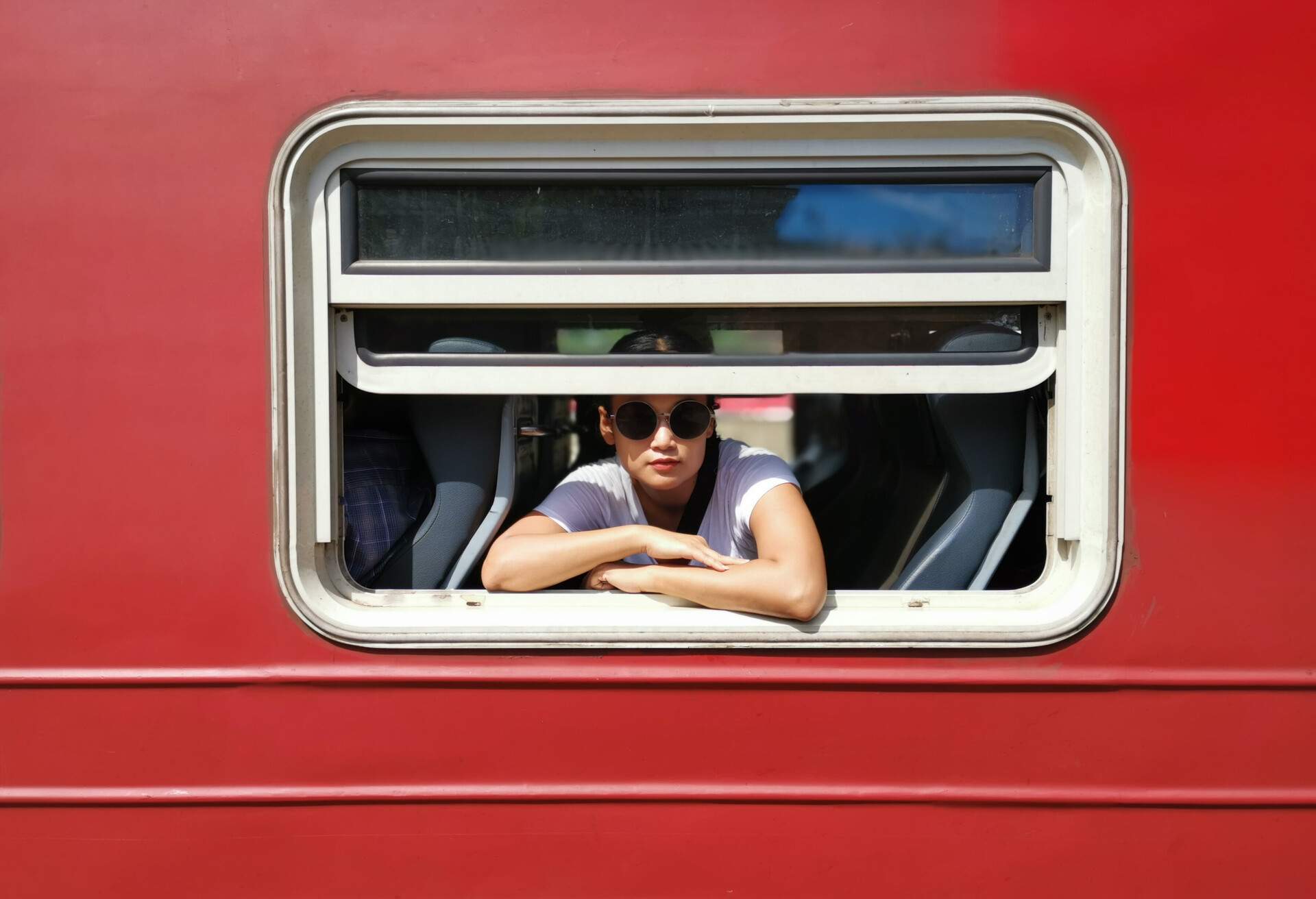 THEME_TRAIN_WOMAN_GettyImages-1197453023-13.jpg