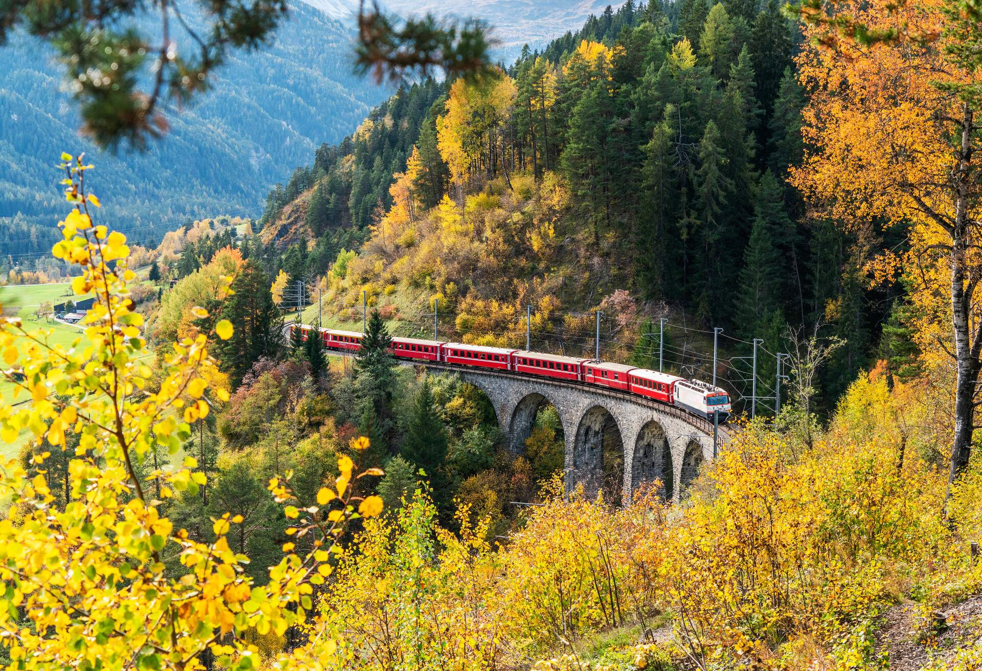 DEST_SWITZERLAND_ALBULLA-VALLEY_BERNINA-EXPRESS-TRAIN_GettyImages-1201868670