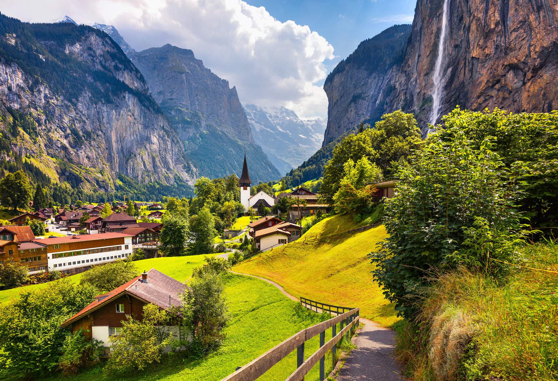 DEST_SWITZERLAND_LAUTERBRUNNEN GettyImages-690489440