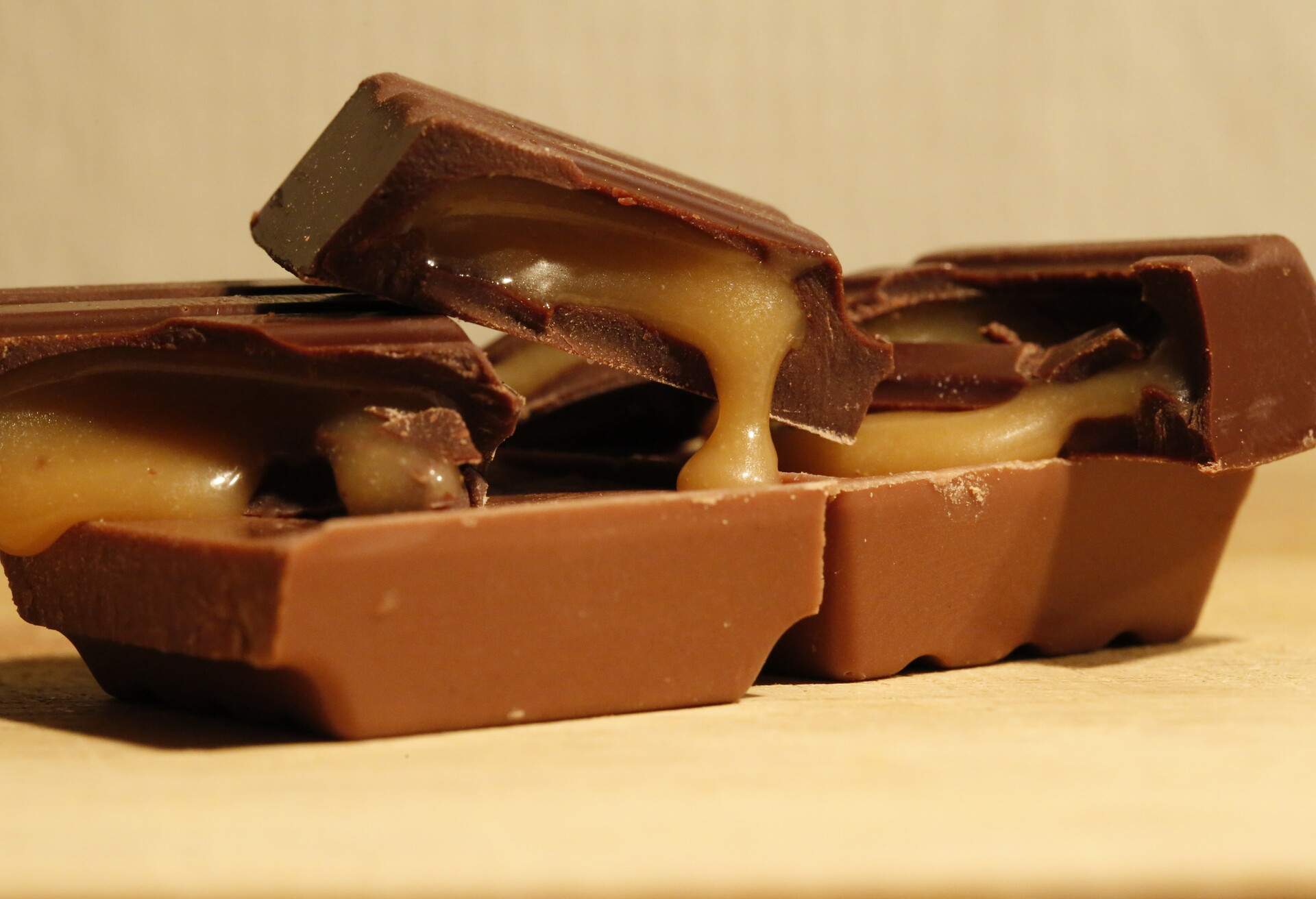 THEME_FOOD_CHOCOLATE_GettyImages-1344266896.jpg