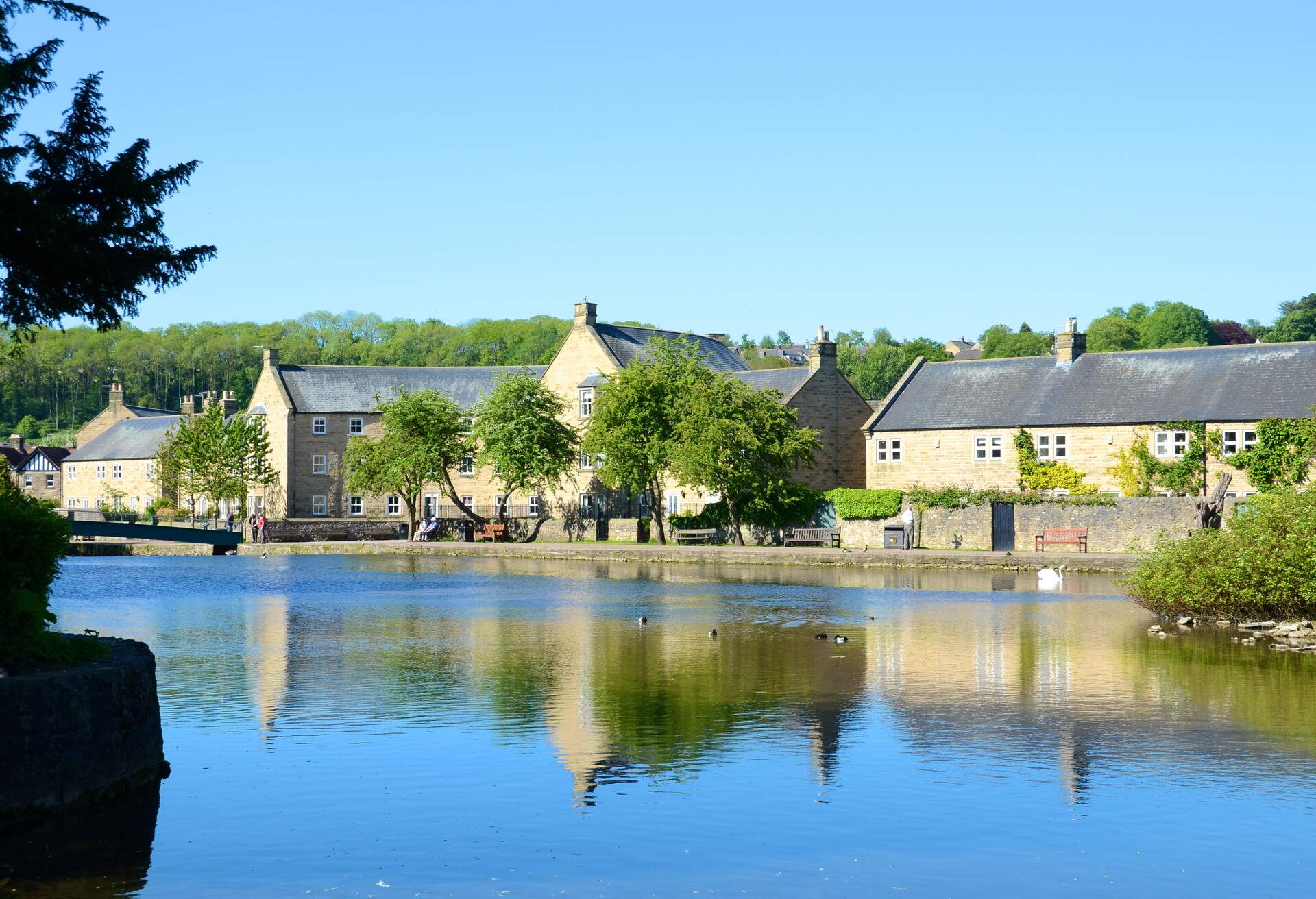 DEST_UK_BAKEWELL_GettyImages-538932597