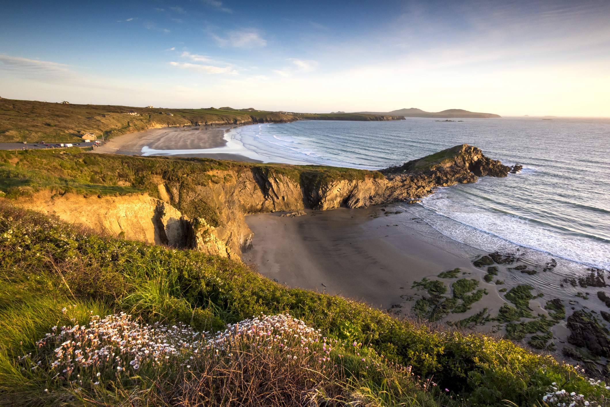 DEST_UK_STDAVIDSPENINSULA_gettyimages-1010132526