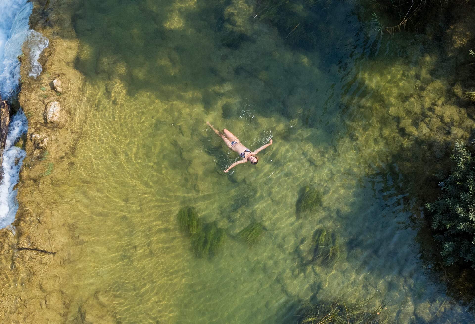 DEST_CROATIA_MREZNICA-RIVER_WATERFALLS_GettyImages-1227103821