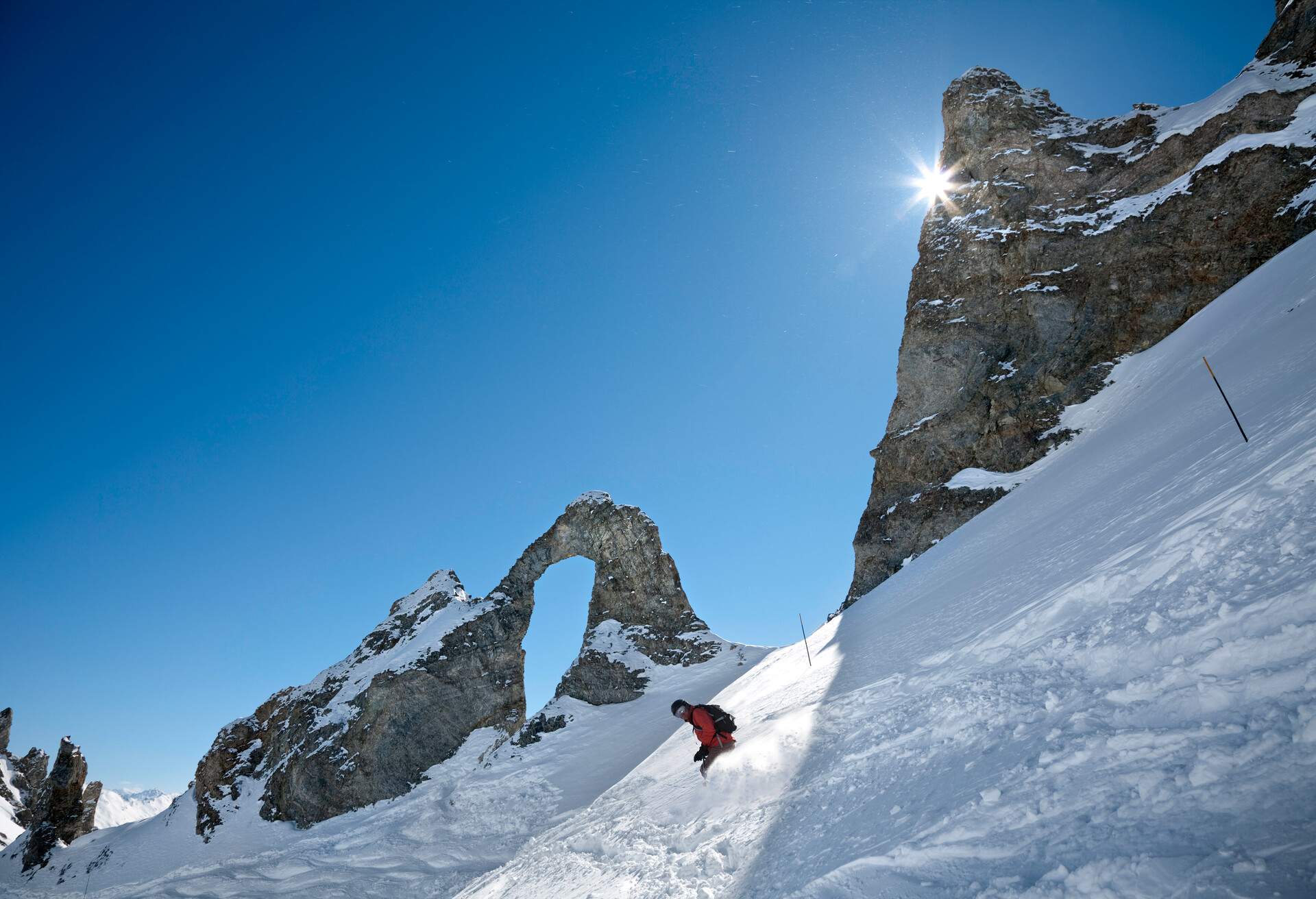 DEST_FRANCE_TIGNES_AIGUILLE_PERCEE_GettyImages-186845950