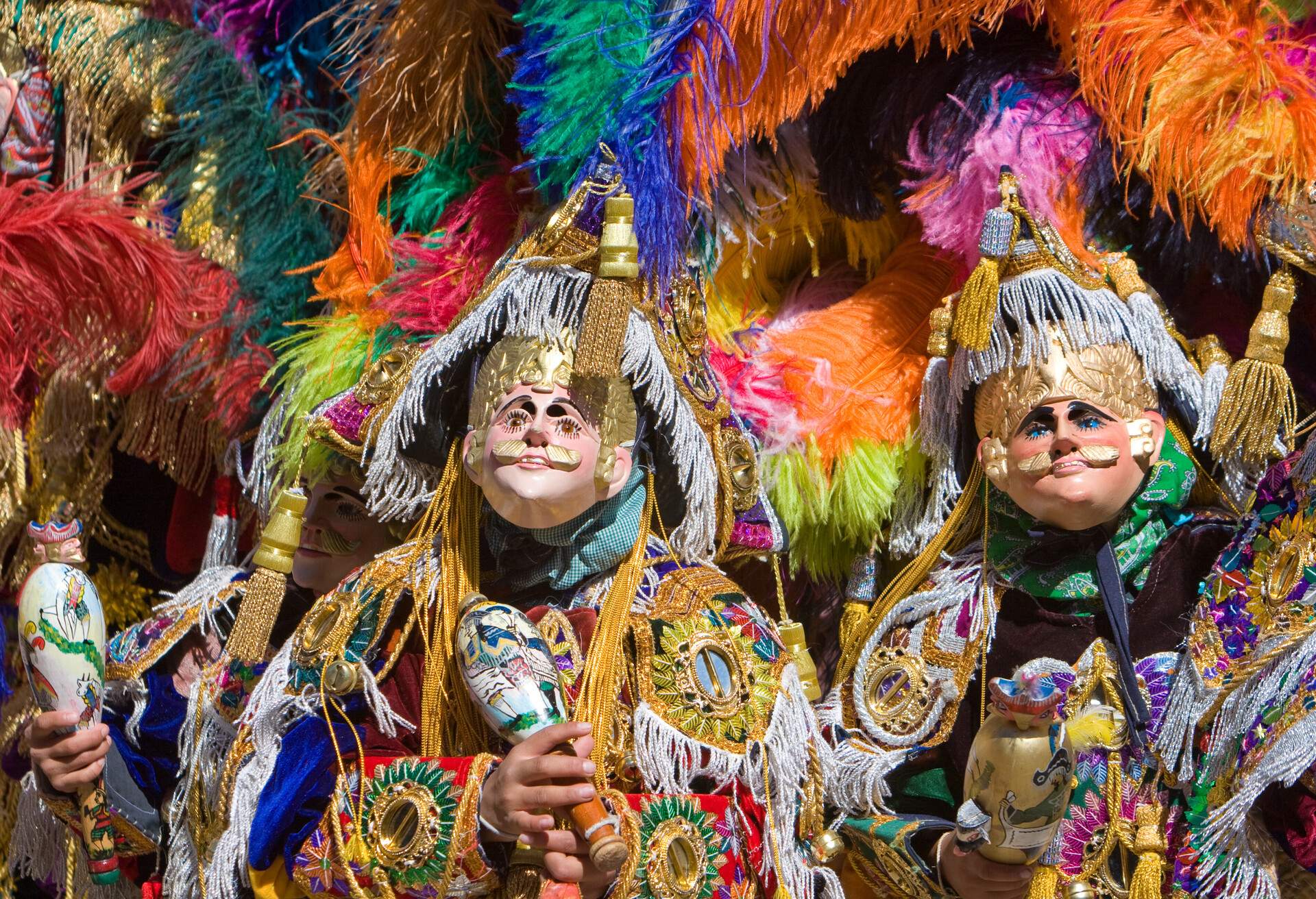 DEST_GUATEMALA_chichicastenango_SAN-TOMAS-FESTIVL_GettyImages-116503405