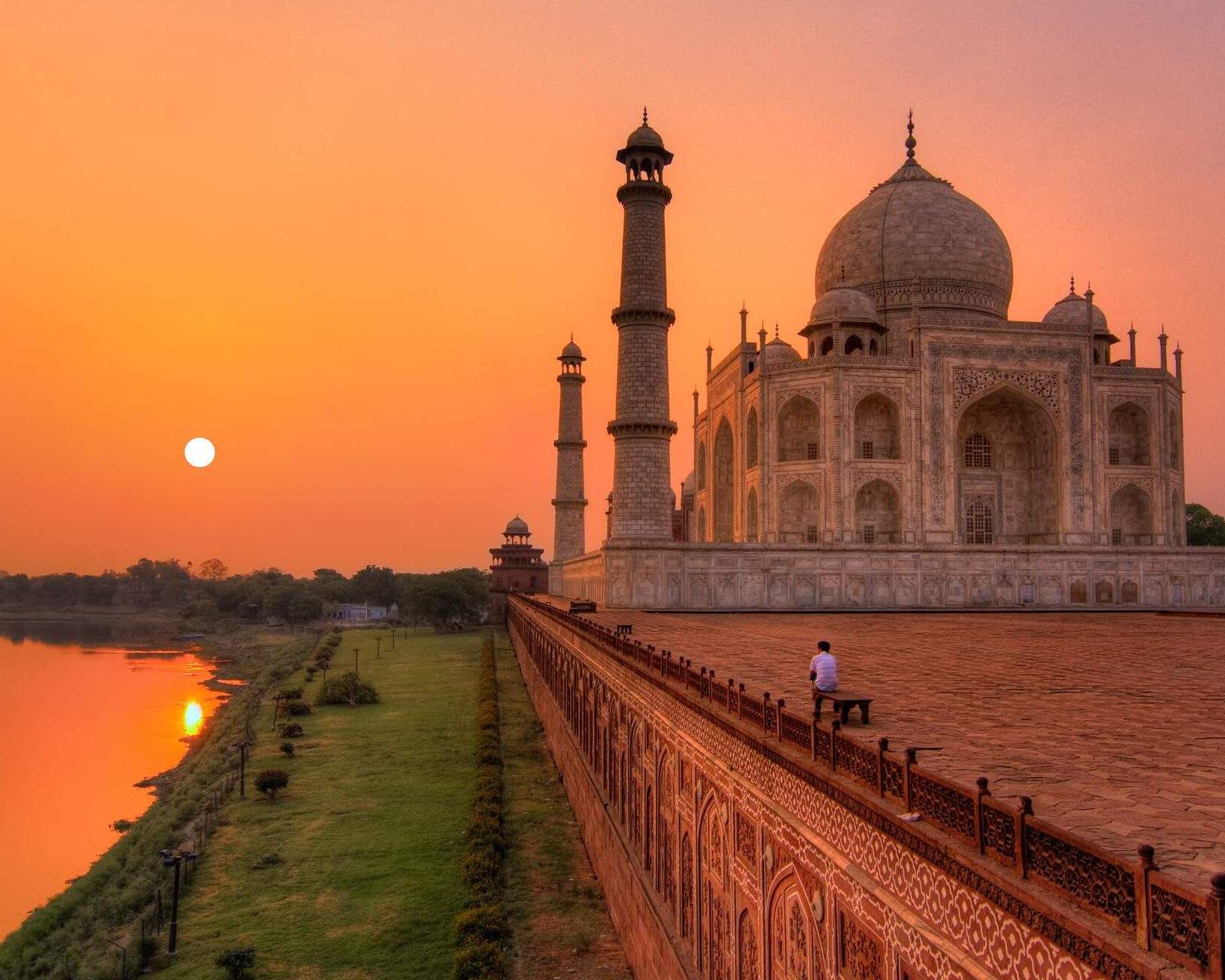 Find out when the best time to visit India is for your trip KAYAK