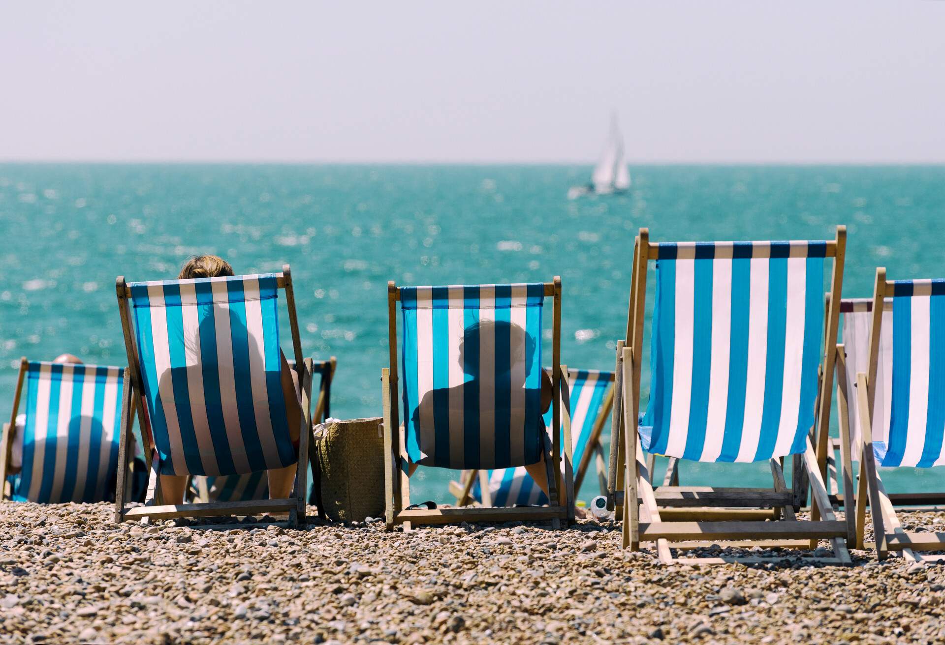 deck_chairs_on_a_beach_ 