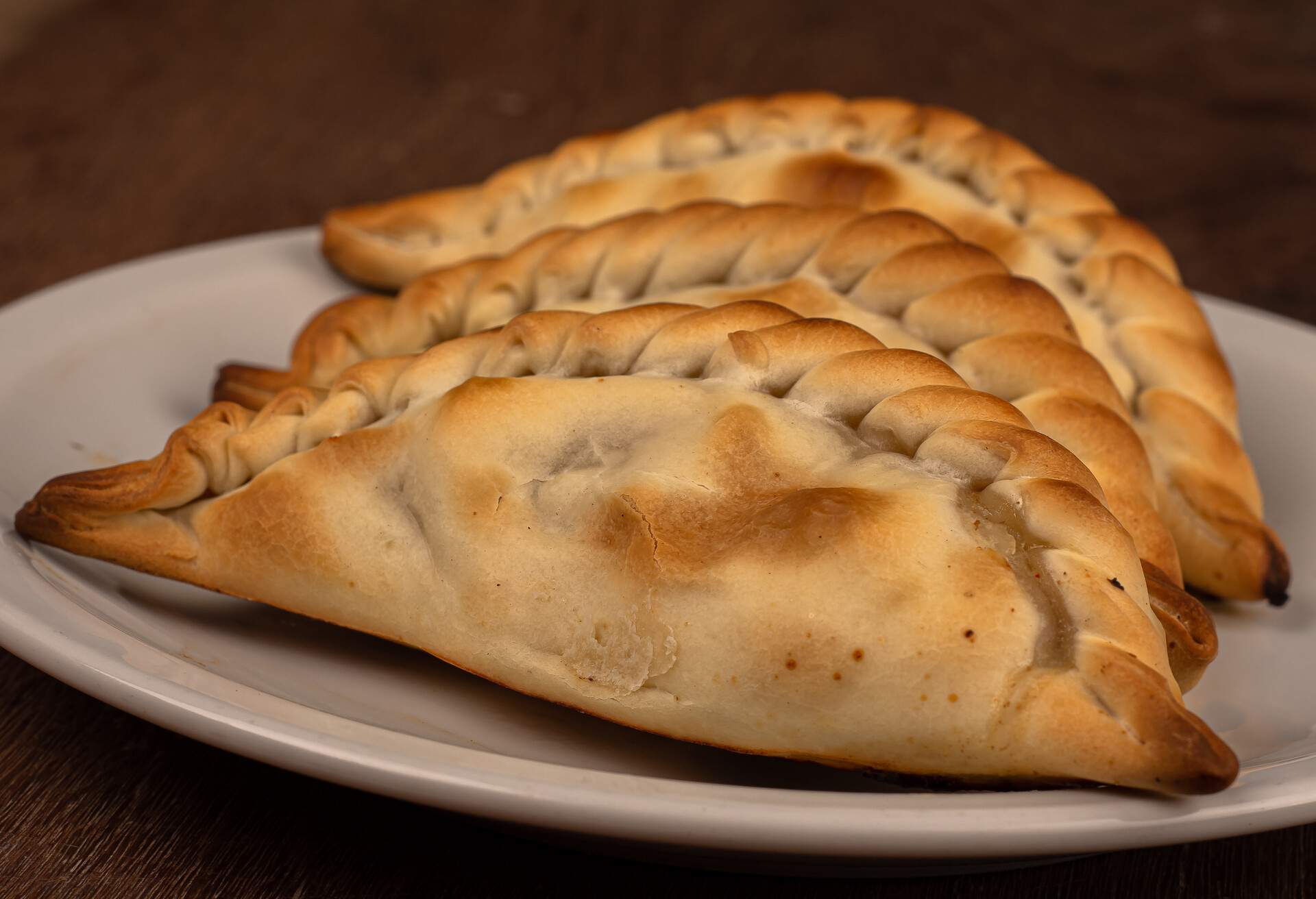 THEME_FOOD_EMPANADAS_GETTY_1300432478