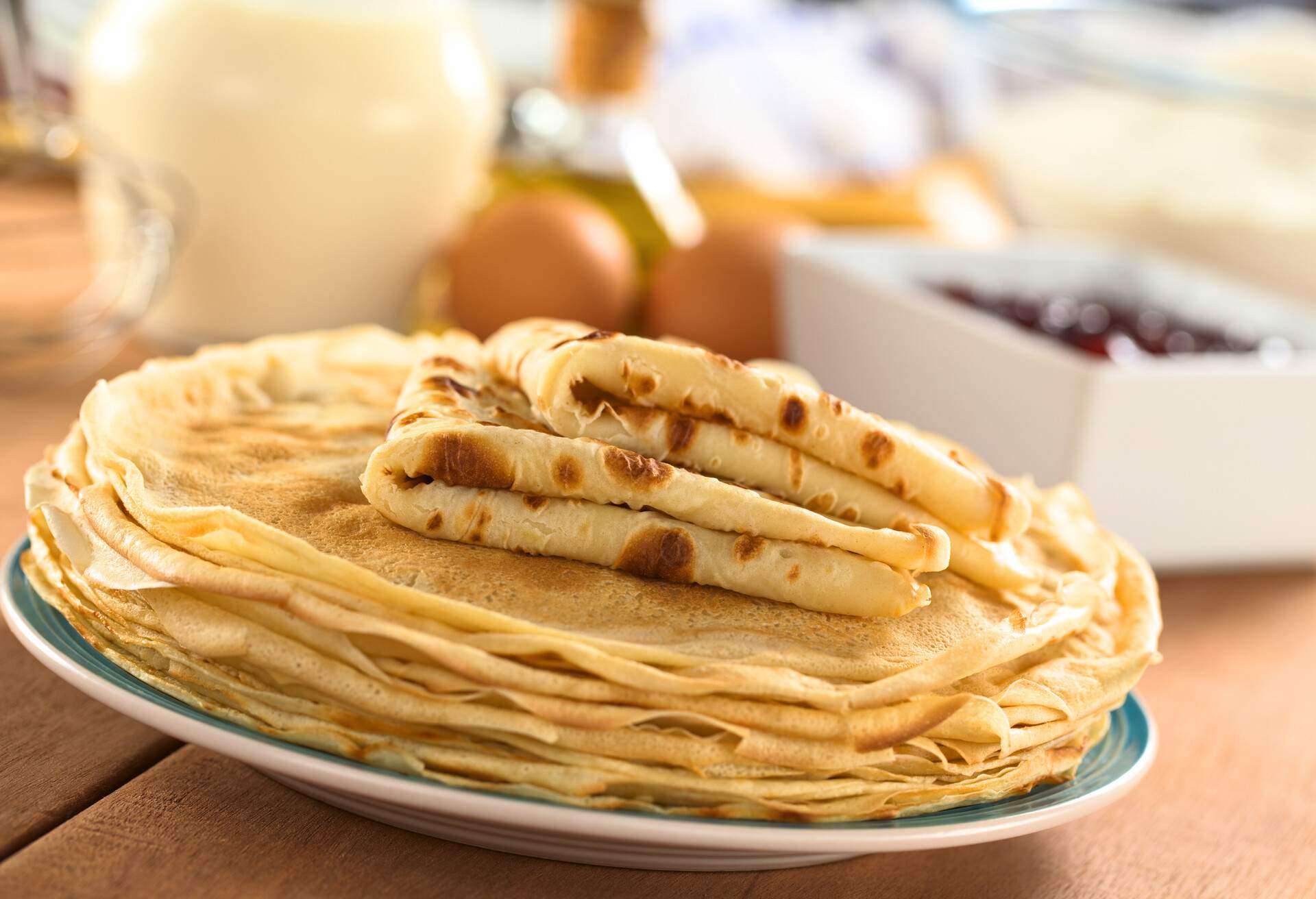THEME_FOOD_CREPES-shutterstock-premier_103657649