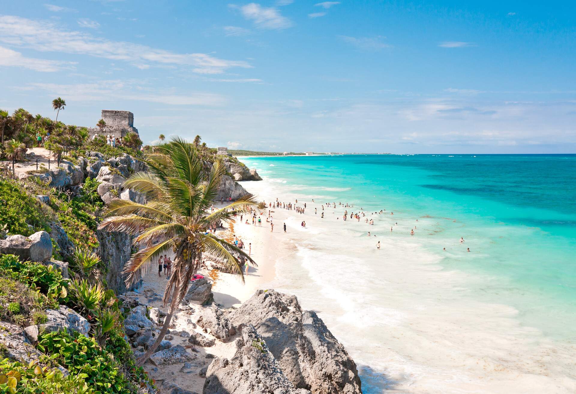 DEST_MEXICO_TULUM_BEACH_PEOPLE_GettyImages-147331828