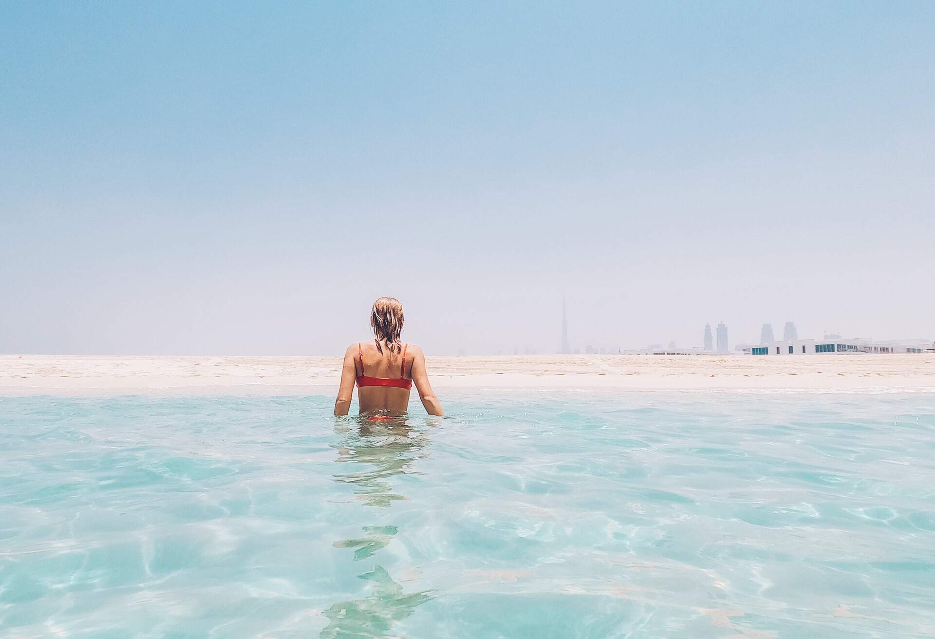 DEST_UAE_DUBAI_BEACH_GettyImages-1248678325