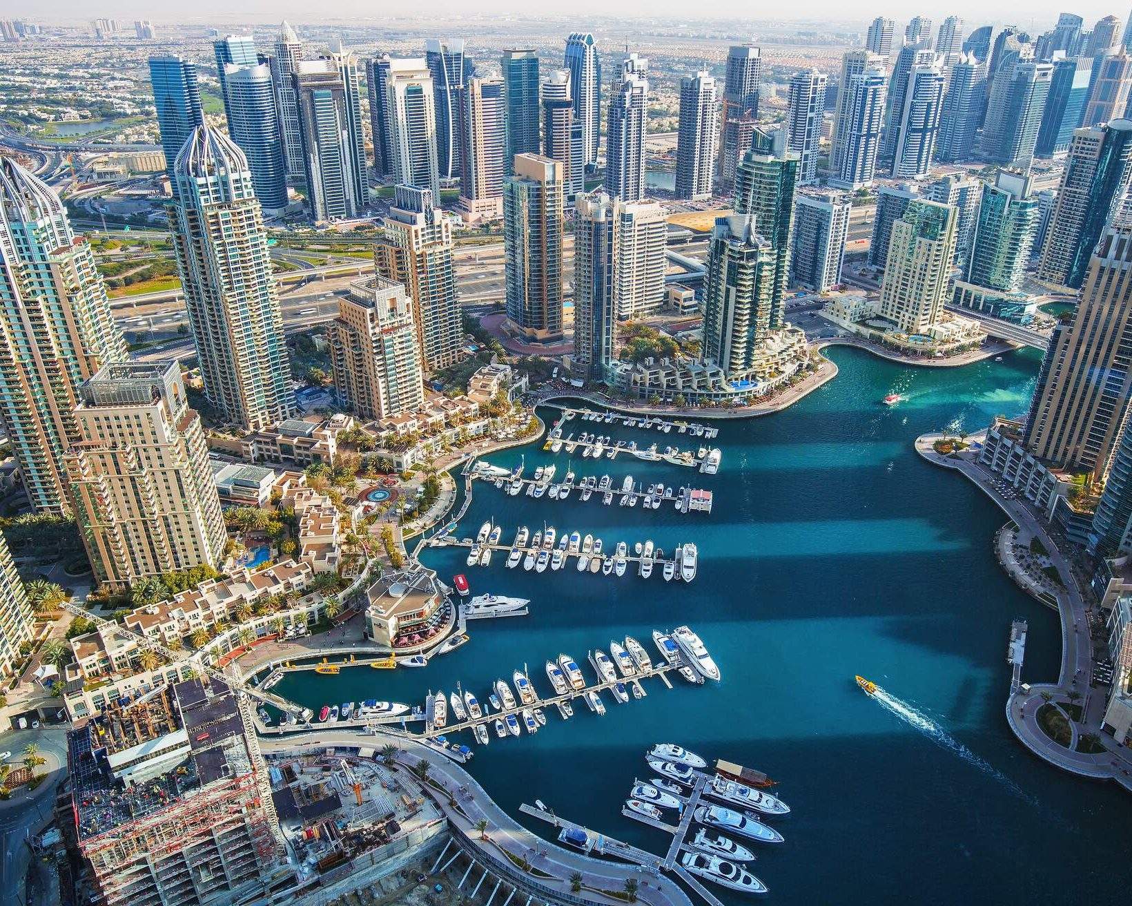 DEST_UAE_DUBAI_Dubai-Marina_shutterstock-portfolio_410869147-1-1640x1312.jpg