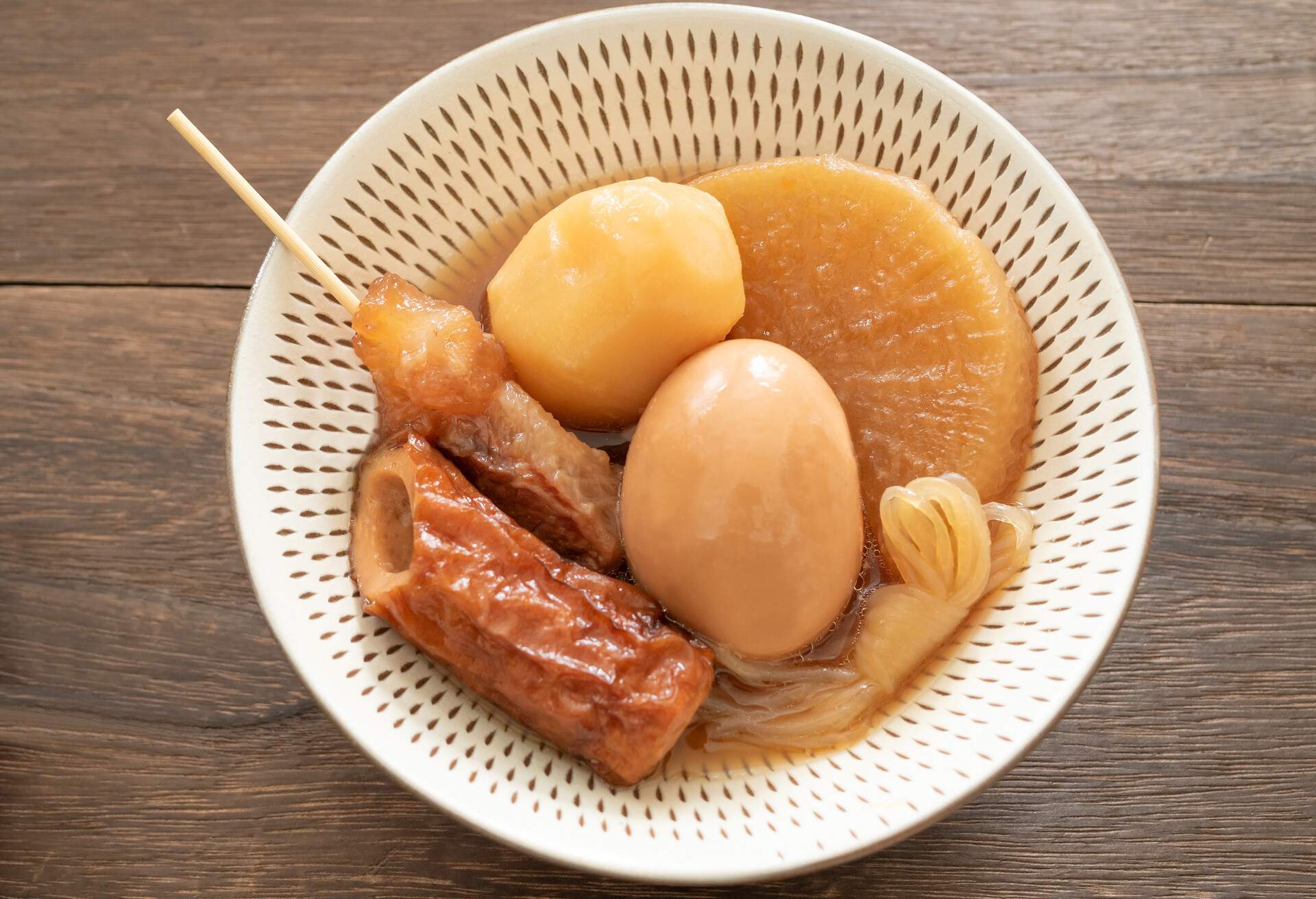 THEME_FOOD_JAPANESE_ODEN_GettyImages-1226239198