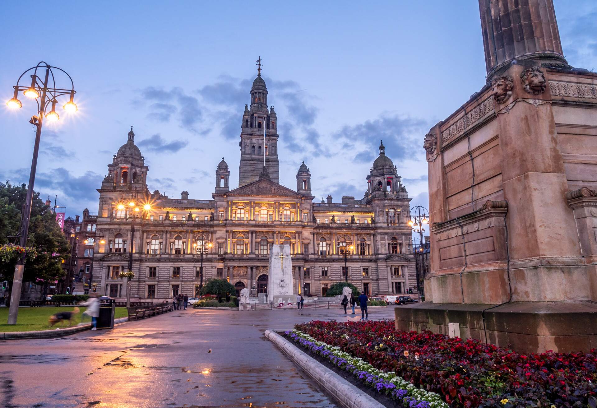 George Square and the Glasgow City Chambers in Glasgow, Scotland