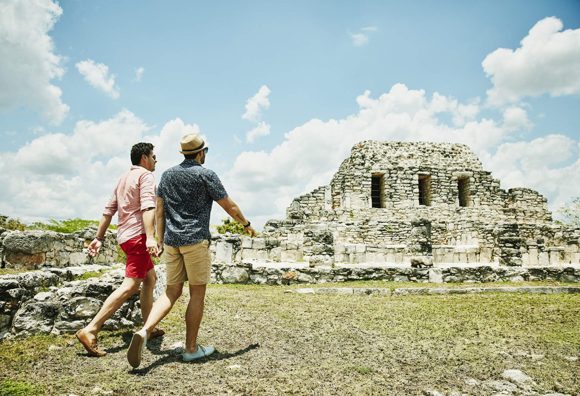 dest_mexico_yucatan_mayapan-mayan-ruins_theme_people_gay-couple_lgbtq_gettyimages-993909634_universal_within-usage-period_86843