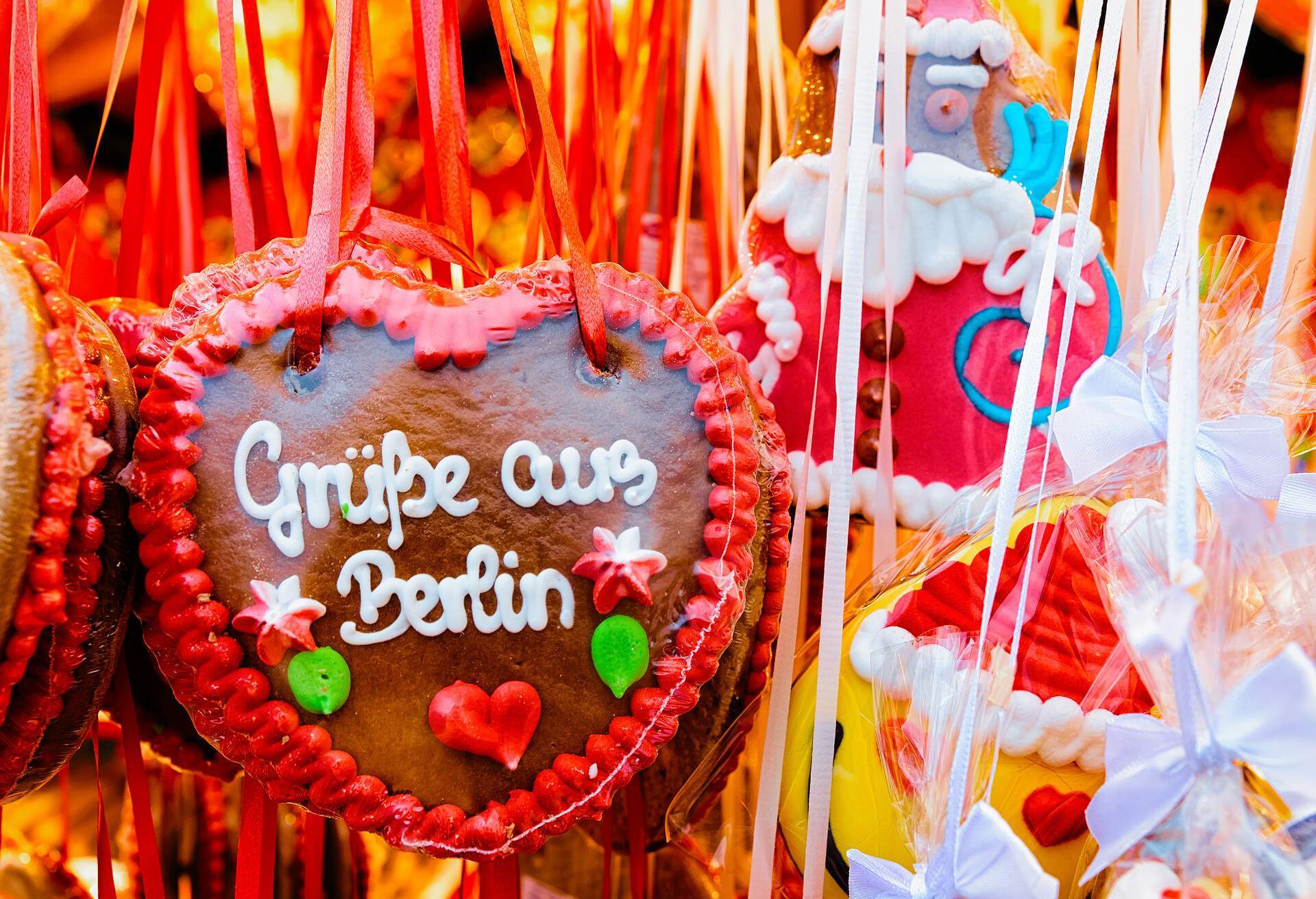 The 10 best things to do over Christmas in Paris in 2023 KAYAK