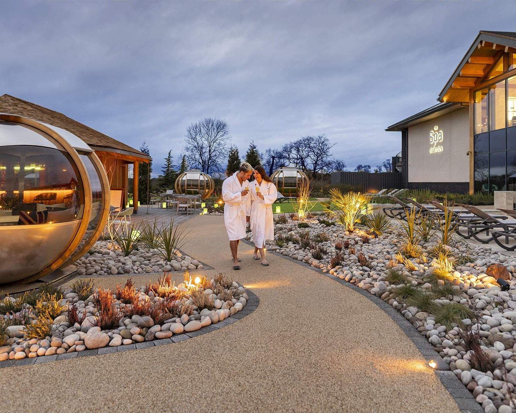 The 10 best UK New Year’s Eve breaks for couples | KAYAK