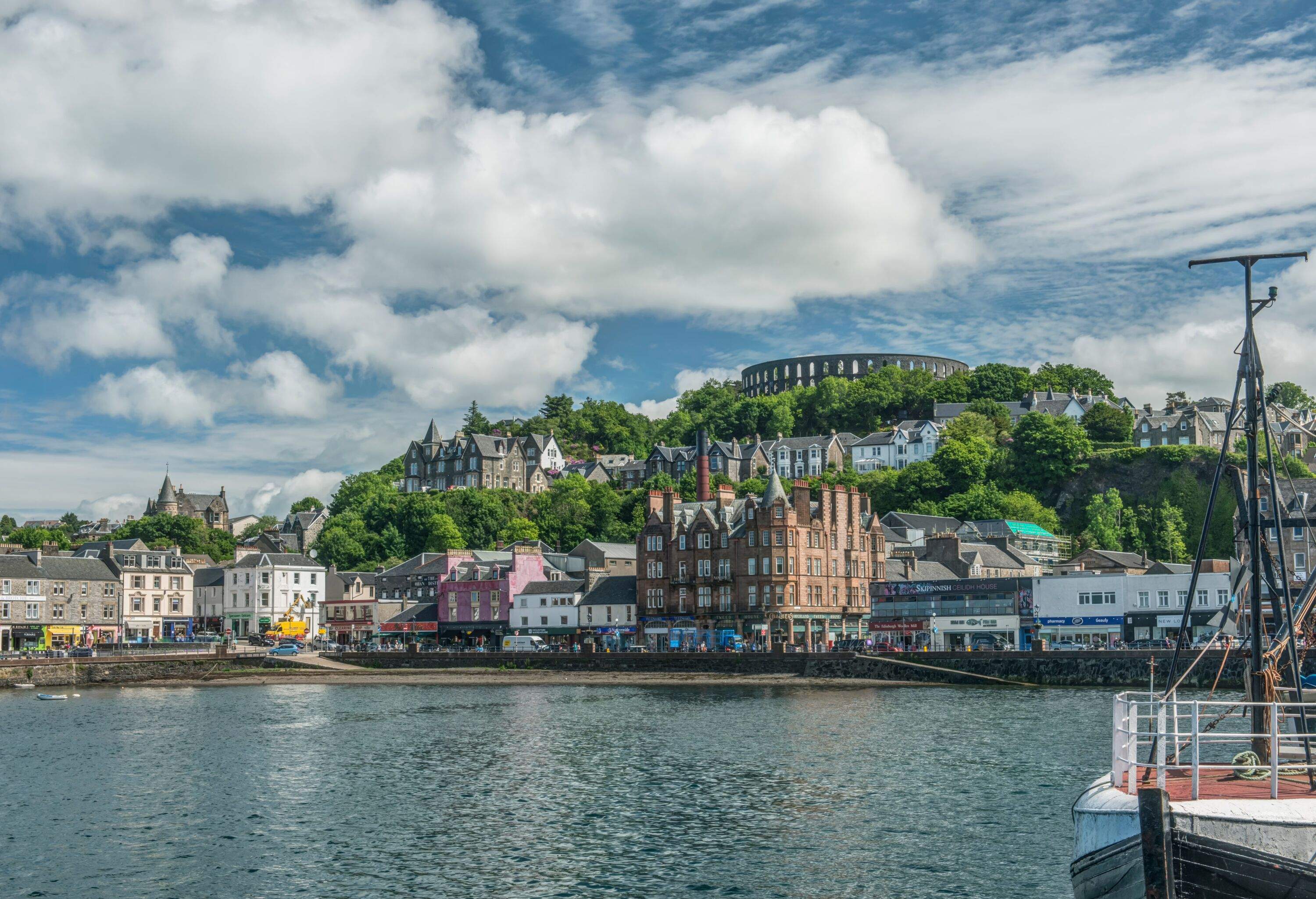 A quaint village by the sea with houses by the shore