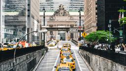 Find cheap flights from Chicago to New York LaGuardia Airport