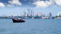 Find cheap flights to Mumbai