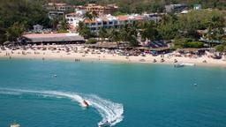 Hotels near Huatulco airport