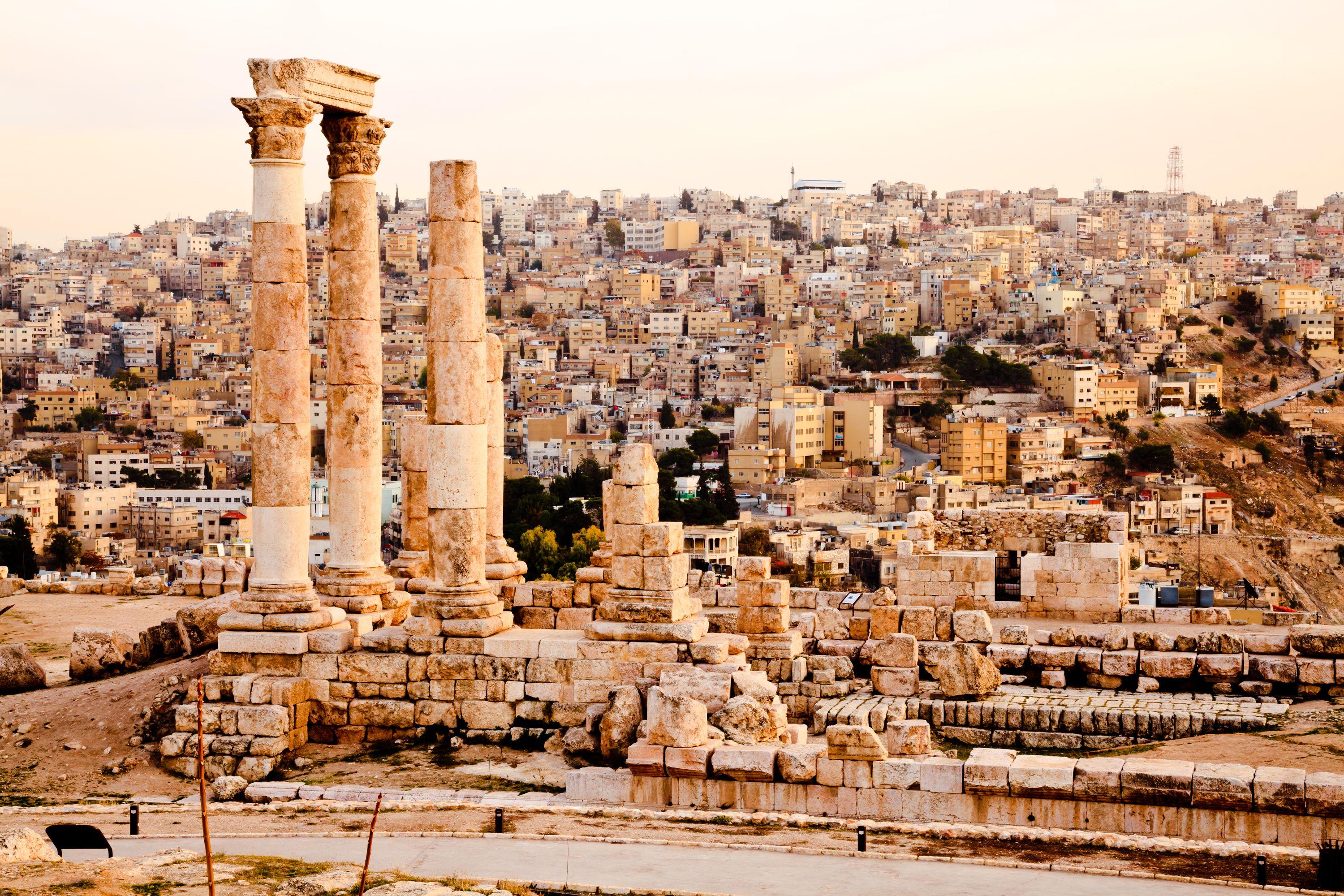 Cheap Flights from Manchester to Amman 