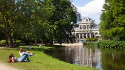 Find cheap flights to Amsterdam