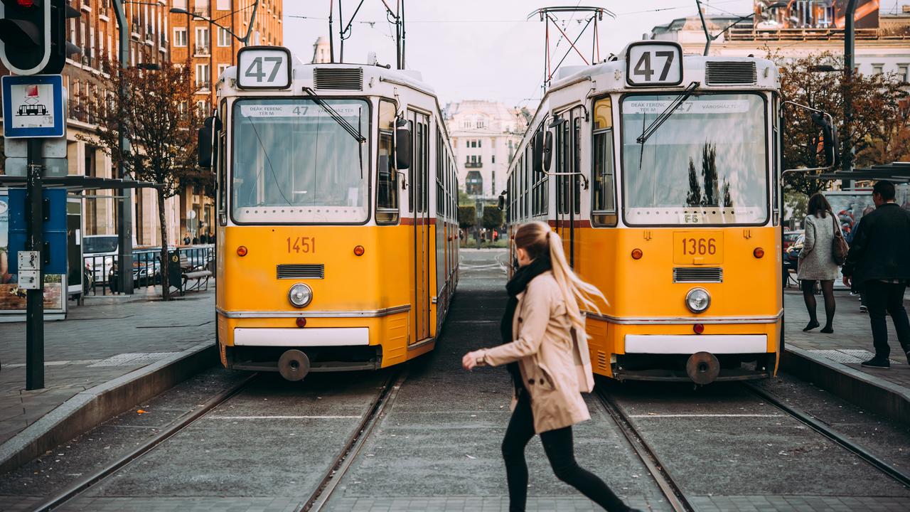 £60 Cheap Flights from London Heathrow to Budapest (LHR - BUD) | KAYAK