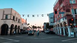 Find cheap flights from Newark Liberty Airport to Los Angeles