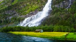 Find cheap flights from London to Norway
