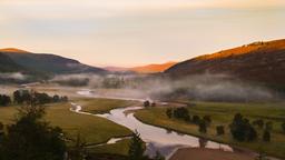 Find cheap flights from Barcelona-El Prat Airport to Aberdeen