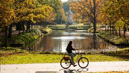 Find cheap flights from England to Berlin