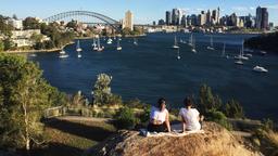 Find cheap flights from Amsterdam to Sydney