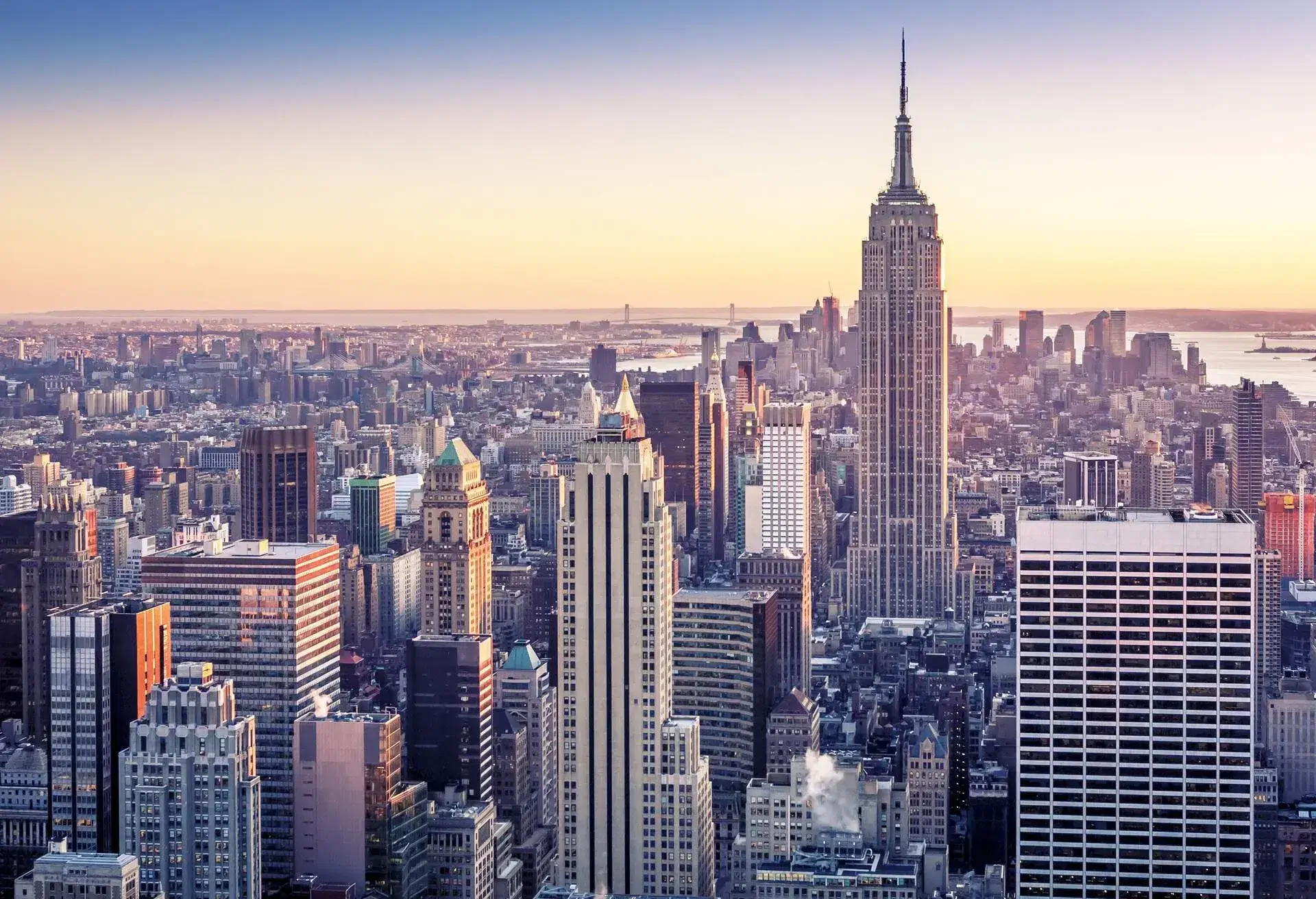 DEST_USA_NYC_EMPIRE_shutterstock_409606294-6.jpg