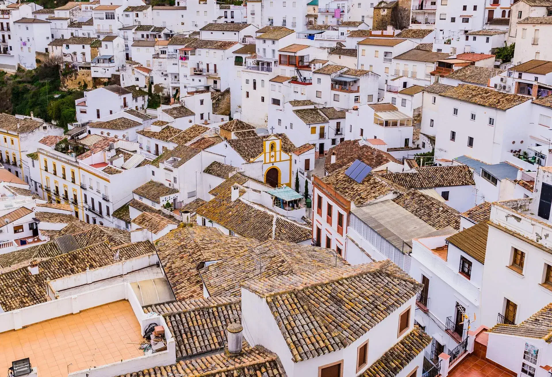 CADIZ SETENIL DE LAS BODEGAS COLOURED HOUSES