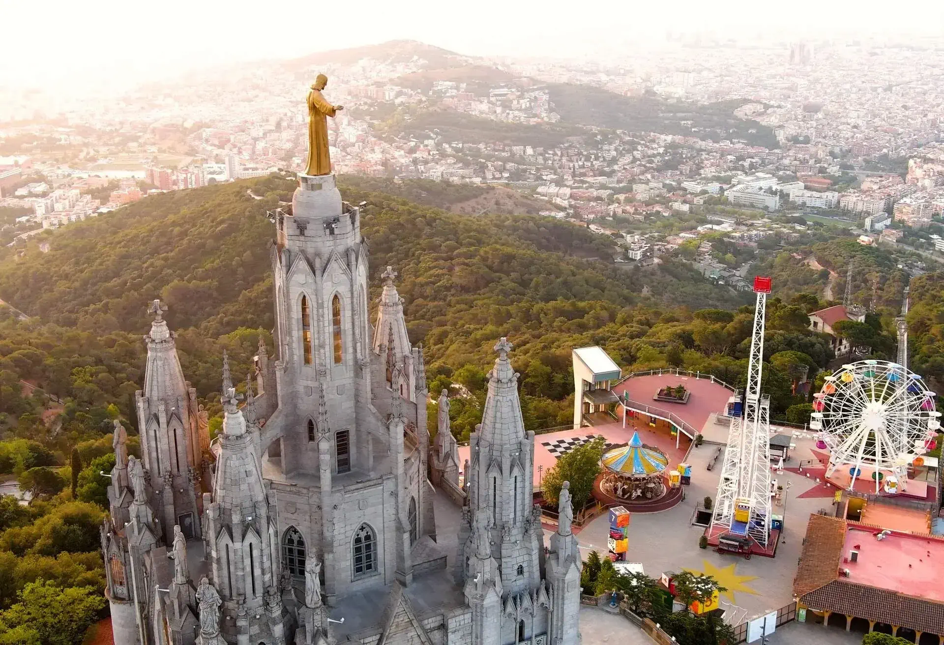 DEST_SPAIN_BARCELONA_SAGRAT_COR_TIBIDABO_GettyImages-1418576507