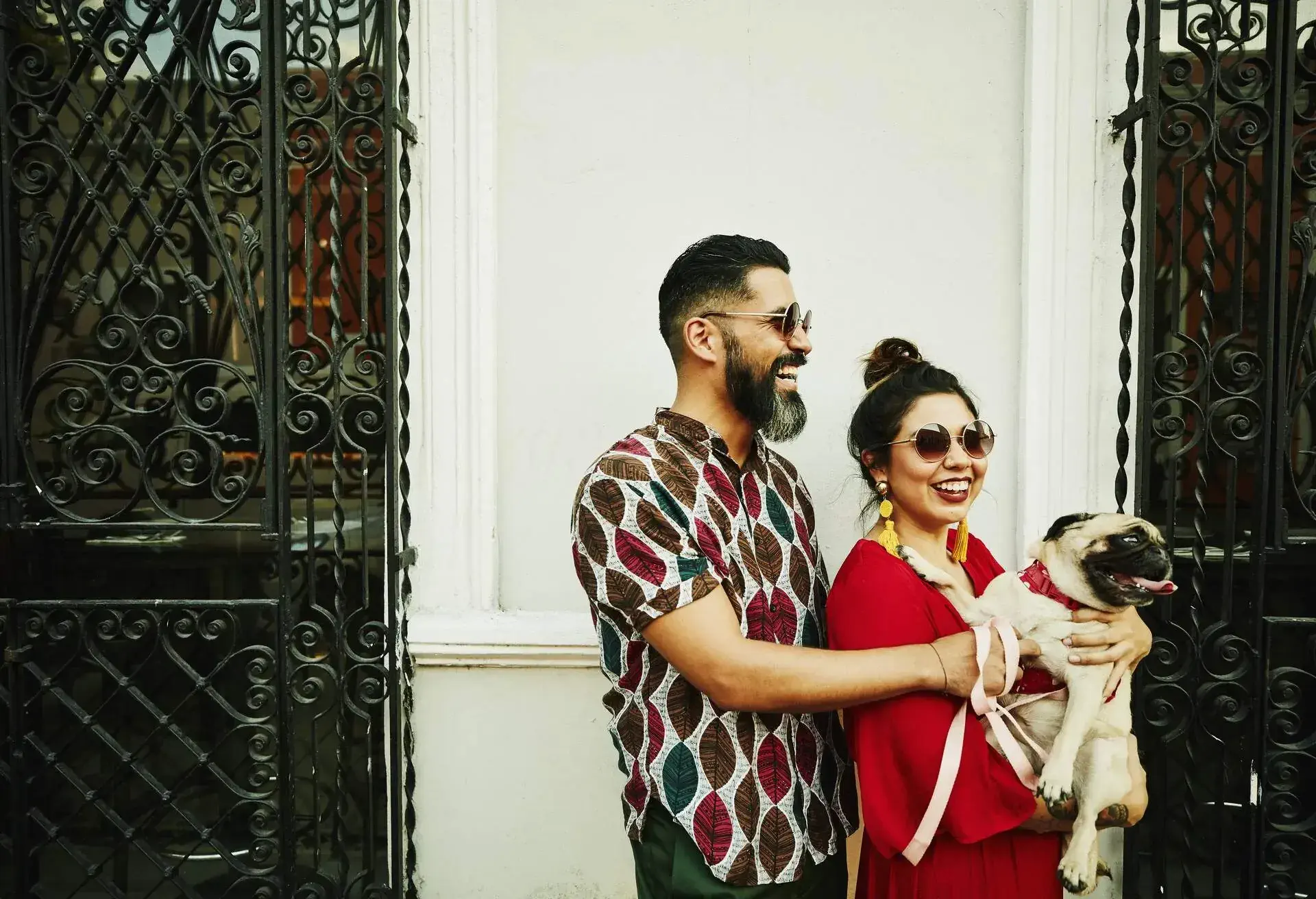 theme_couple_travel_vacation_pet_person-gettyimages-1155298217_universal_within-usage-period_64097.jpg