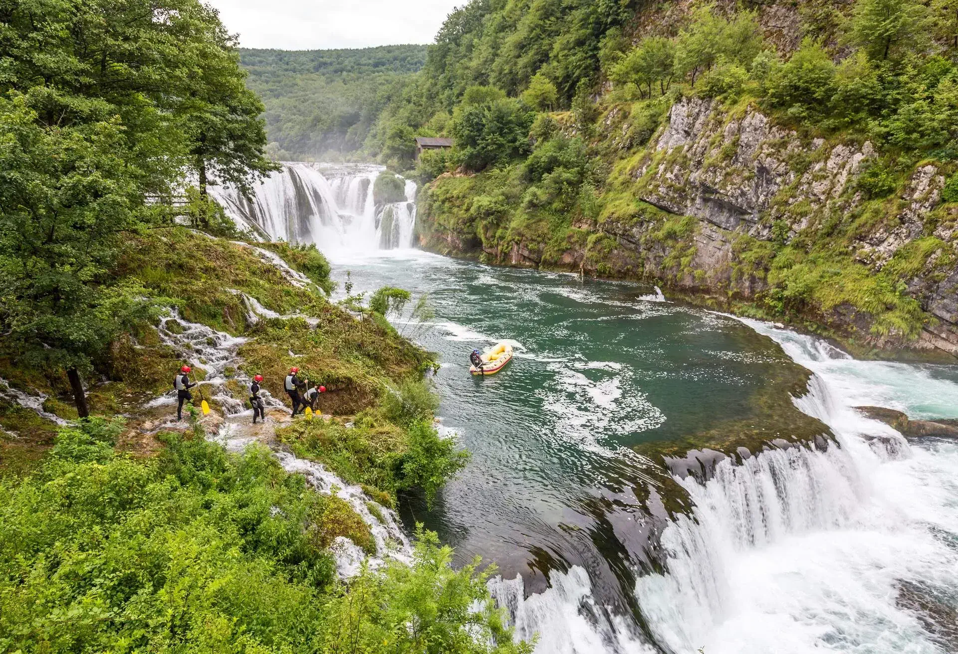 DEST_CROATIA_UNA_NATIONAL_PARK_Strbacki_Buk _Waterfall_GettyImages-1214298230