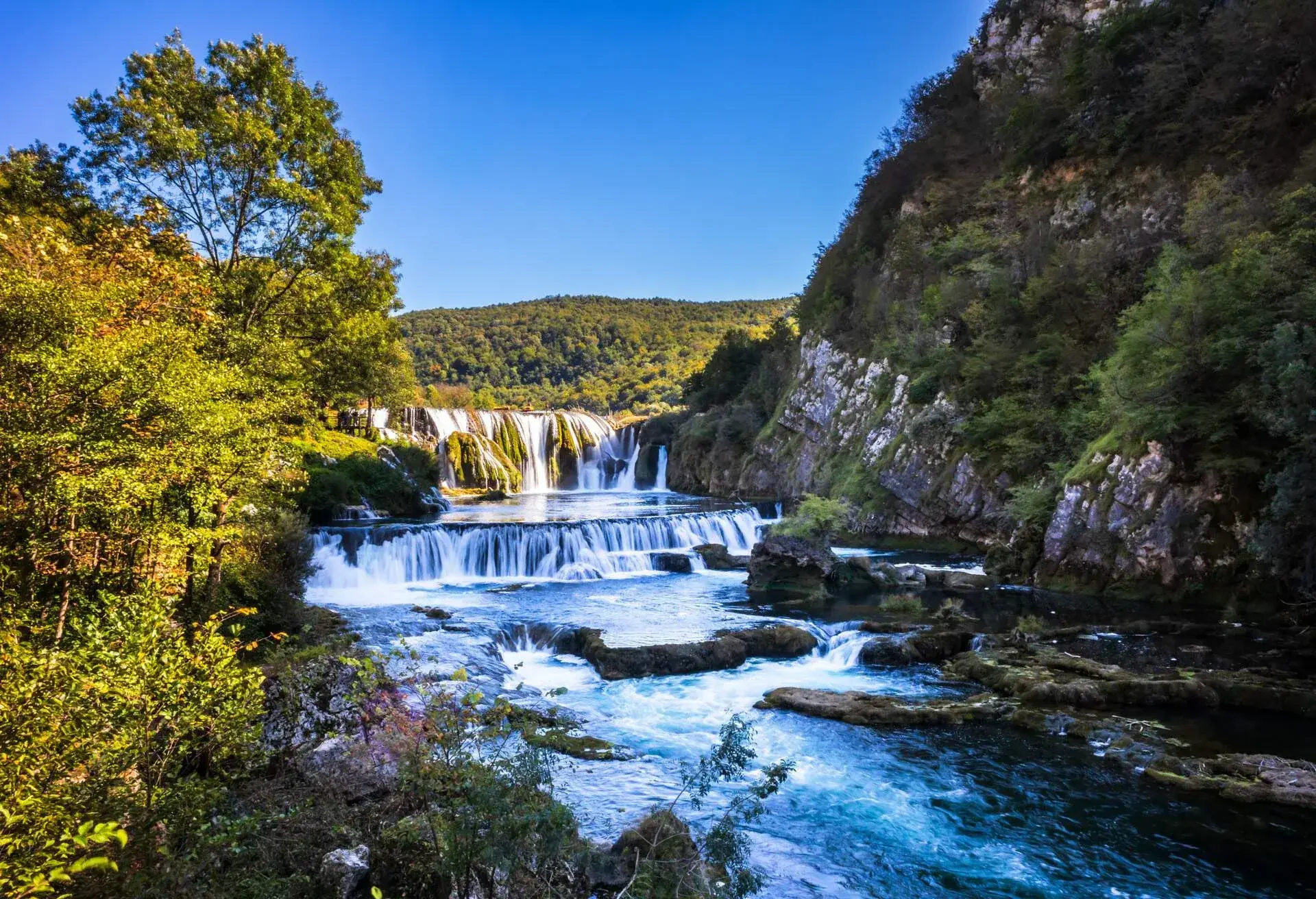 DEST_CROATIA_UNA_NATIONAL_PARK_Strbacki_Buk _Waterfall_GettyImages-1180987600
